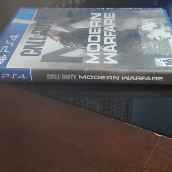 Call Of Duty Modern Warfare Video Game PS4 - Picture 3 of 12